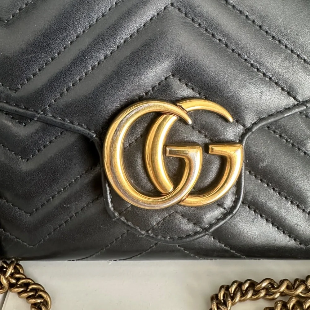 GG Marmont Mini Bag - Picture 2 of 4
